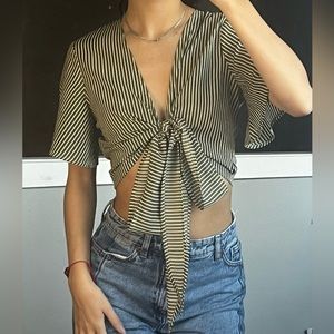 Beautiful crop top,  front tie